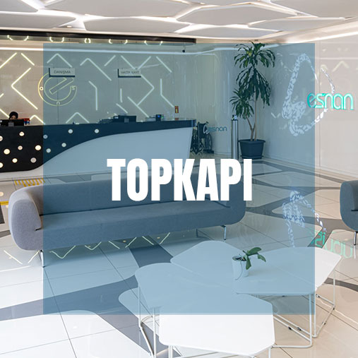 Topkapi Esnan Oral and Dental Health Center is located in the most easily accessible area of Istanbul. Cevizlibağ Metrobus stop and the tram line passing over Beşiktaş – Karaköy – Eminönü – Sirkeci – Sultanahmet – Fatih routes is located very close.
